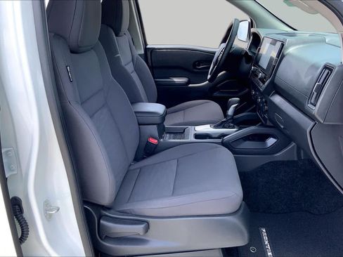 Used 2026 Nissan Frontier S RWD image 9