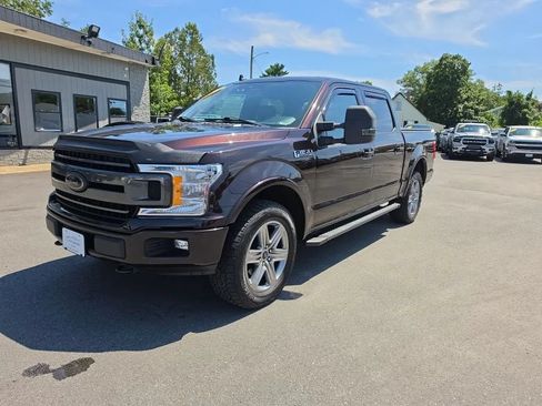 Used 2019 Ford F150 XLT w/ Equipment Group 302A Luxury AWD/4WD image 3