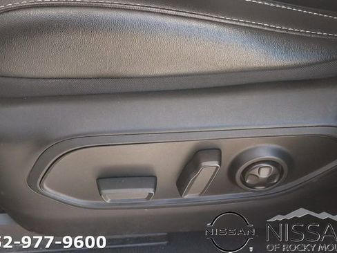 Used 2024 Jeep Grand Cherokee Limited 4xe AWD/4WD image 19