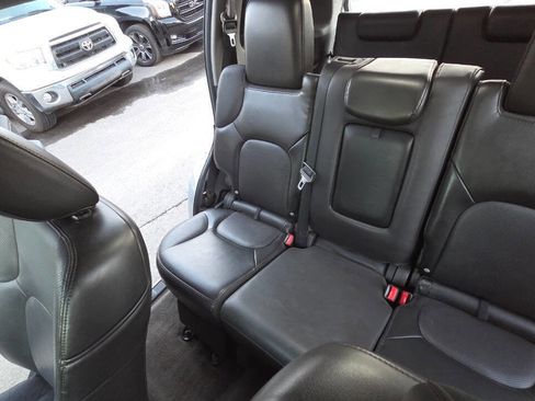 Used 2012 Nissan Pathfinder Silver image 30