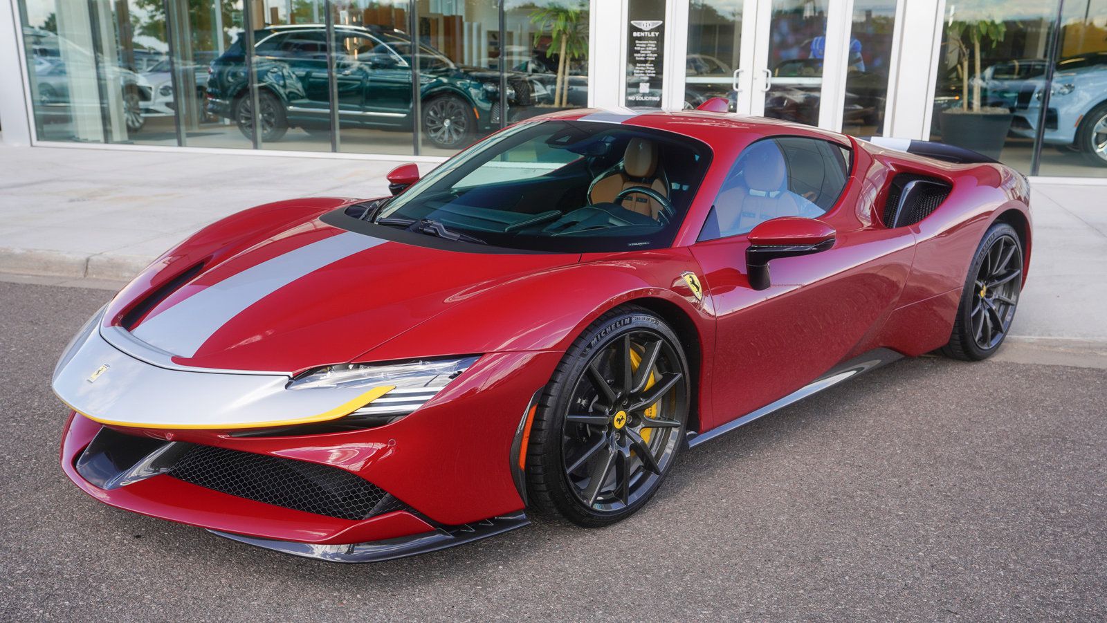 Used 2022 Ferrari SF90 Stradale AWD/4WD image 27