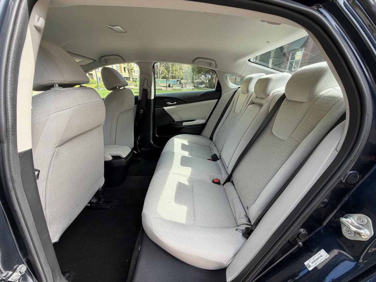 Used 2019 Honda Insight EX image 35