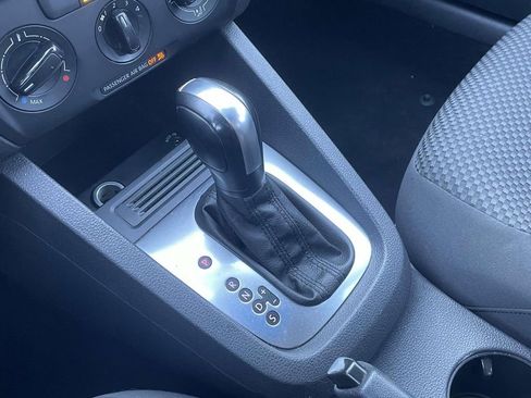 Used 2014 Volkswagen Jetta S image 30