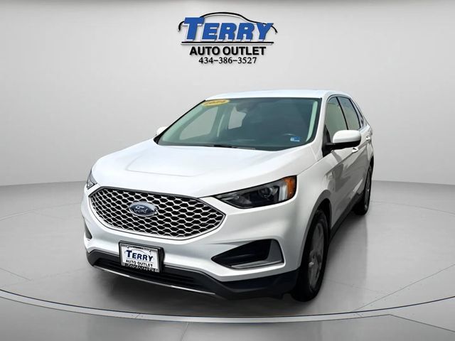 Used 2024 Ford Edge SEL AWD/4WD image 4