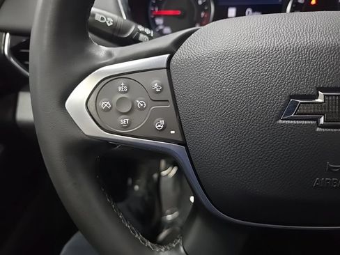 Used 2023 Chevrolet Traverse RS AWD/4WD image 21