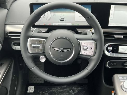 Used 2024 Genesis GV60 Advanced image 14