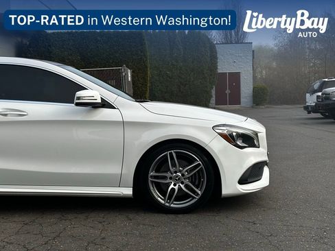 Used 2018 Mercedes-Benz CLA 250 4MATIC image 3