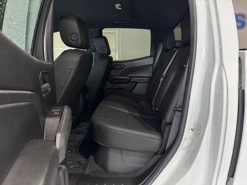 Used 2023 Chevrolet Colorado W/T w/ Advanced Trailering Package image 10