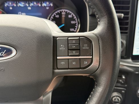 Used 2022 Ford F150 XLT w/ Equipment Group 302A High AWD/4WD image 18