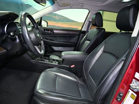 Used 2018 Subaru Outback 2.5i Limited image 22