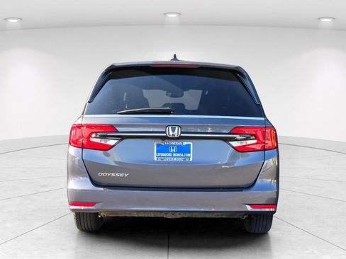 Used 2024 Honda Odyssey EX-L image 5