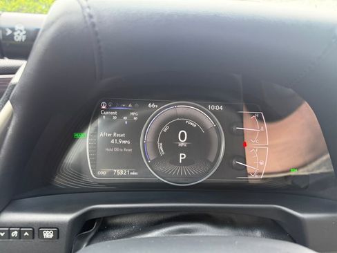 Used 2020 Lexus ES 300h w/ Accessory Package 2 FWD image 14