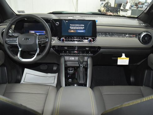 New 2026 Chevrolet Colorado ZR2 w/ Technology Package image 29