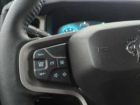 New 2025 Ford Bronco Badlands image 18