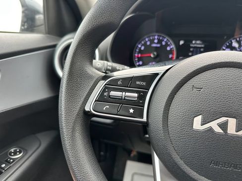 Used 2023 Kia Forte LXS FWD image 23