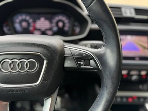 Used 2020 Audi Q3 2.0T Premium w/ Convenience Package AWD/4WD image 36