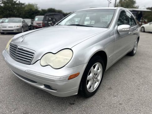 Used 2002 Mercedes-Benz C 320 Sedan image 1