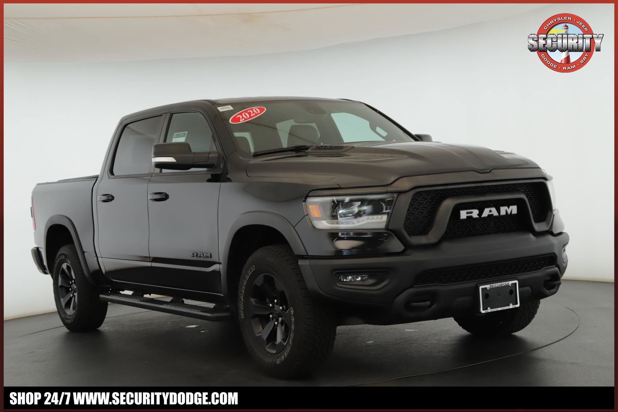 Used 2020 RAM 1500 Rebel w/ Rebel Level 1 Equipment Group AWD/4WD image 1
