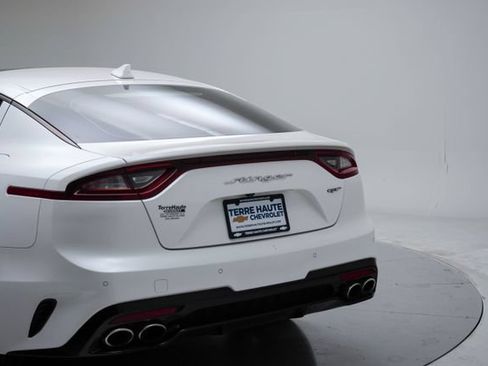 Used 2020 Kia Stinger GT1 RWD image 4