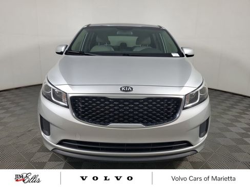 Used 2016 Kia Sedona LX w/ LX Convenience Package image 2