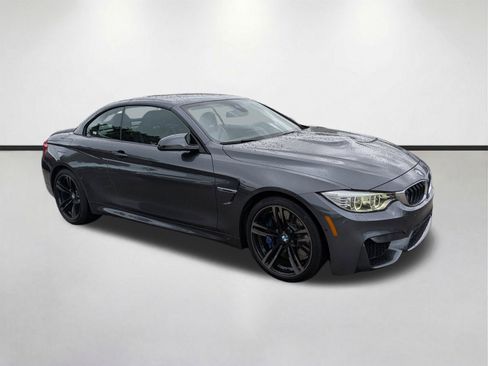 Used 2016 BMW M4 Convertible RWD image 2