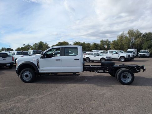 New 2026 Ford F450 XL image 2