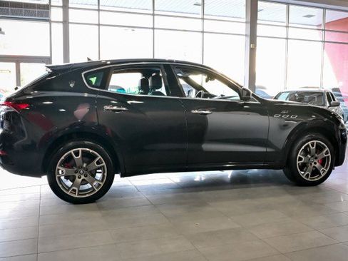 Used 2022 Maserati Levante GT image 4