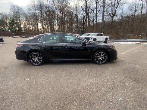 Certified 2023 Toyota Camry SE image 15