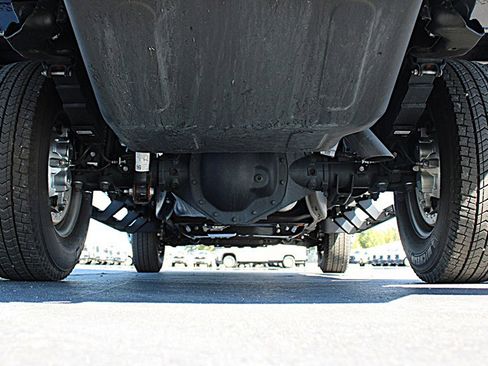 Used 2024 Chevrolet Silverado 3500 W/T w/ Snow Plow Prep Package image 33