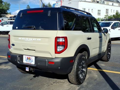 Used 2025 Ford Bronco Sport Badlands w/ Badlands Tech Package AWD/4WD image 8