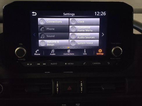 Used 2023 Nissan Pathfinder S image 25