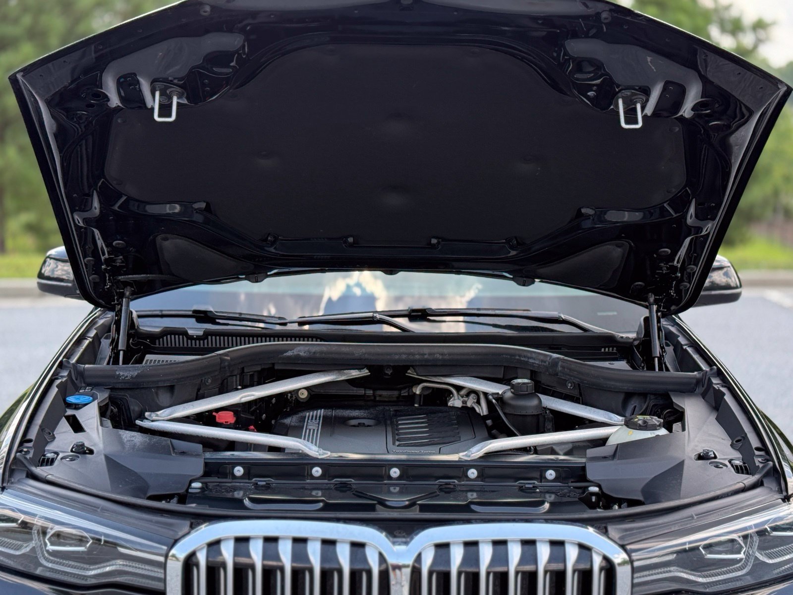Used 2019 BMW X7 xDrive40i w/ Premium Package AWD/4WD image 48