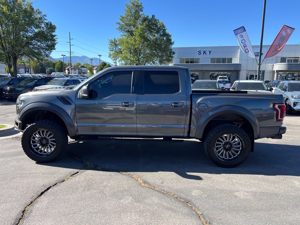 Used 2019 Ford F150 Raptor w/ Equipment Group 802A Luxury AWD/4WD image 12