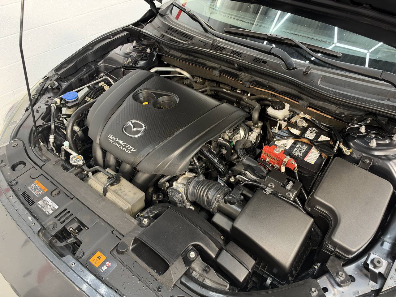 Used 2014 MAZDA MAZDA3 s Grand Touring w/ Technology Package FWD image 33