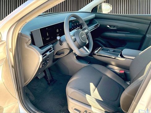 New 2026 Hyundai Tucson SEL w/ Tow & Go Package image 6