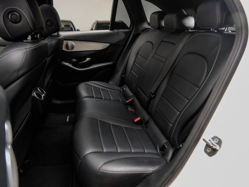 Used 2019 Mercedes-Benz GLC 300 image 47