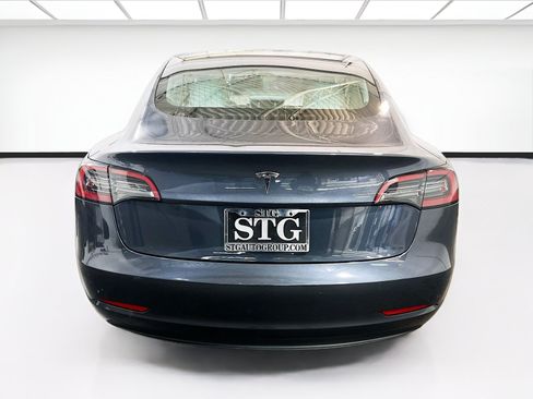 Used 2023 Tesla Model 3 Standard Range RWD image 5