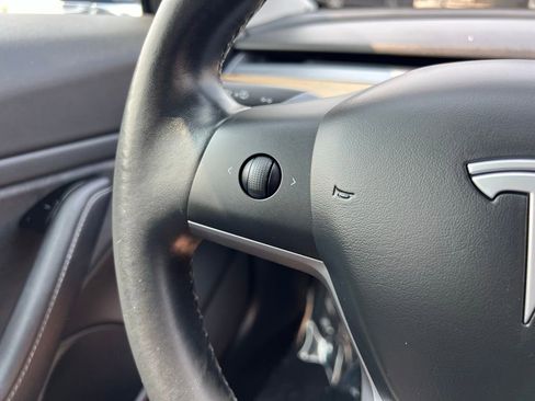 Used 2018 Tesla Model 3 Long Range image 33