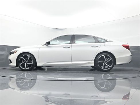 Used 2022 Honda Accord Sport Special Edition image 9
