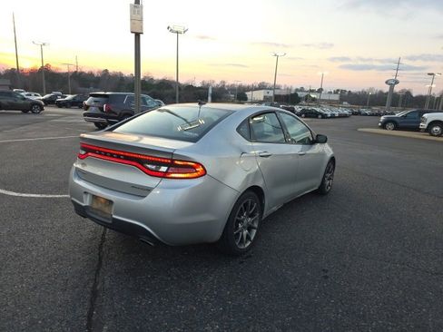 Used 2013 Dodge Dart SXT w/ SXT Special Edition Group image 3