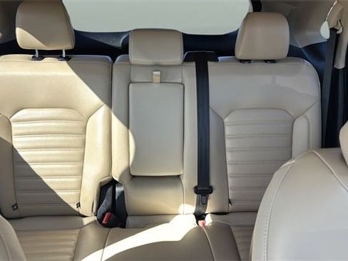 Used 2023 Ford Edge SEL w/ Convenience Package image 26