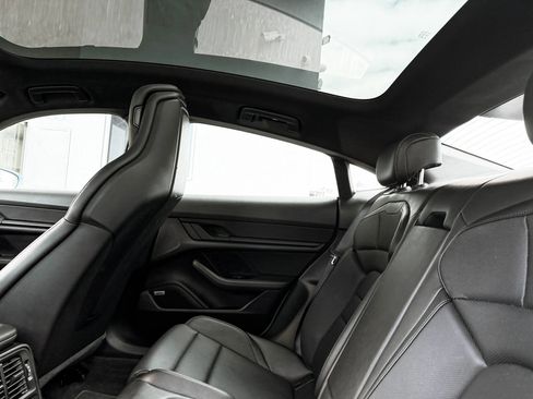 Used 2021 Porsche Taycan RWD image 23
