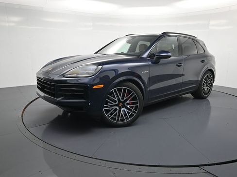 New 2026 Porsche Cayenne S AWD/4WD image 29