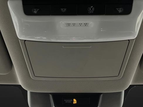 Used 2021 Nissan Rogue S image 22