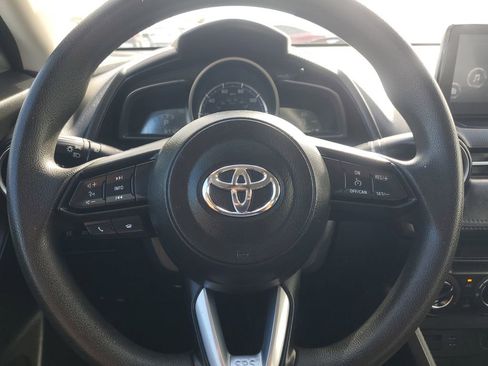 Used 2019 Toyota Yaris LE image 19