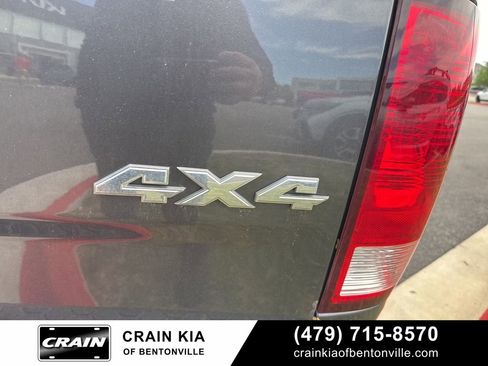 Used 2018 RAM 1500 Express w/ Express Value Package image 16