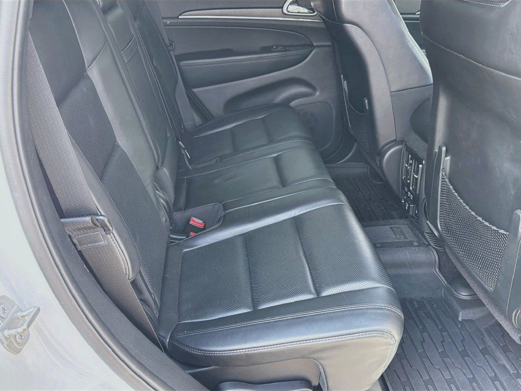 Used 2018 Jeep Grand Cherokee Limited w/ Luxury Group II RWD image 33