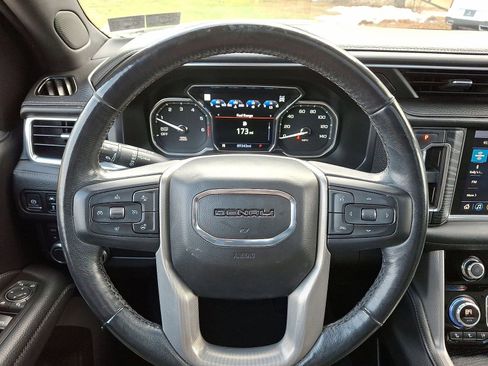 Certified 2021 GMC Yukon XL Denali image 16