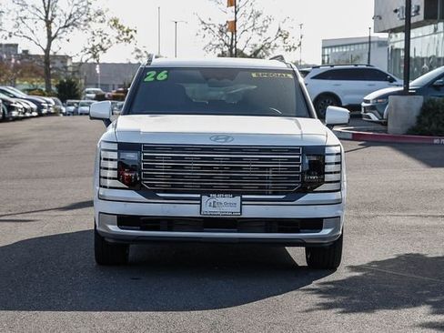 Used 2026 Hyundai Palisade Calligraphy image 2