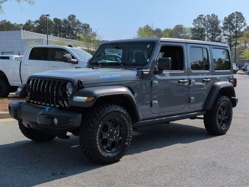 Used 2023 Jeep Wrangler Unlimited w/ Cold Weather Group image 7